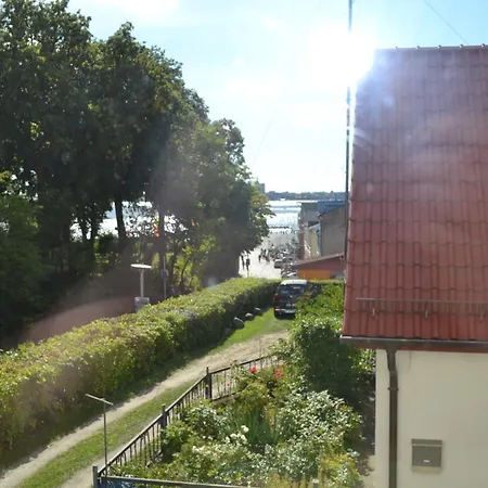 Am Fährberg Apartment Altefähr