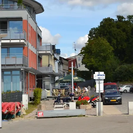 Am Fährberg Apartment Altefähr